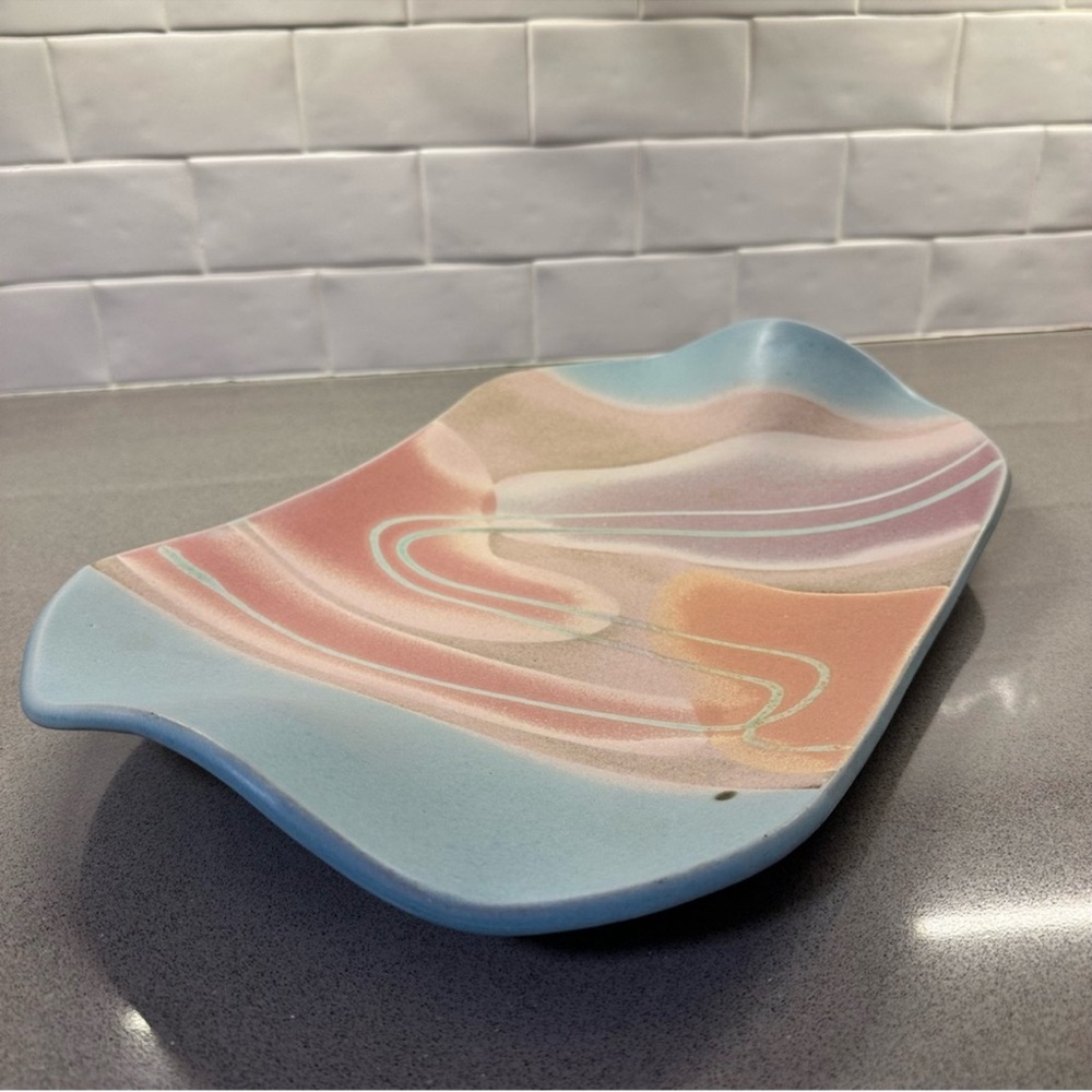 1980s Carol McFarlan Postmodern Ceramic Large Centerpiece Platter 11"x17” - Picture 2 of 10